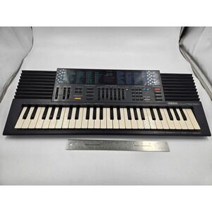 Yamaha PortaSound PSS-380 FM Digital Synthesizer Keyboard Vintage 1980s Japan